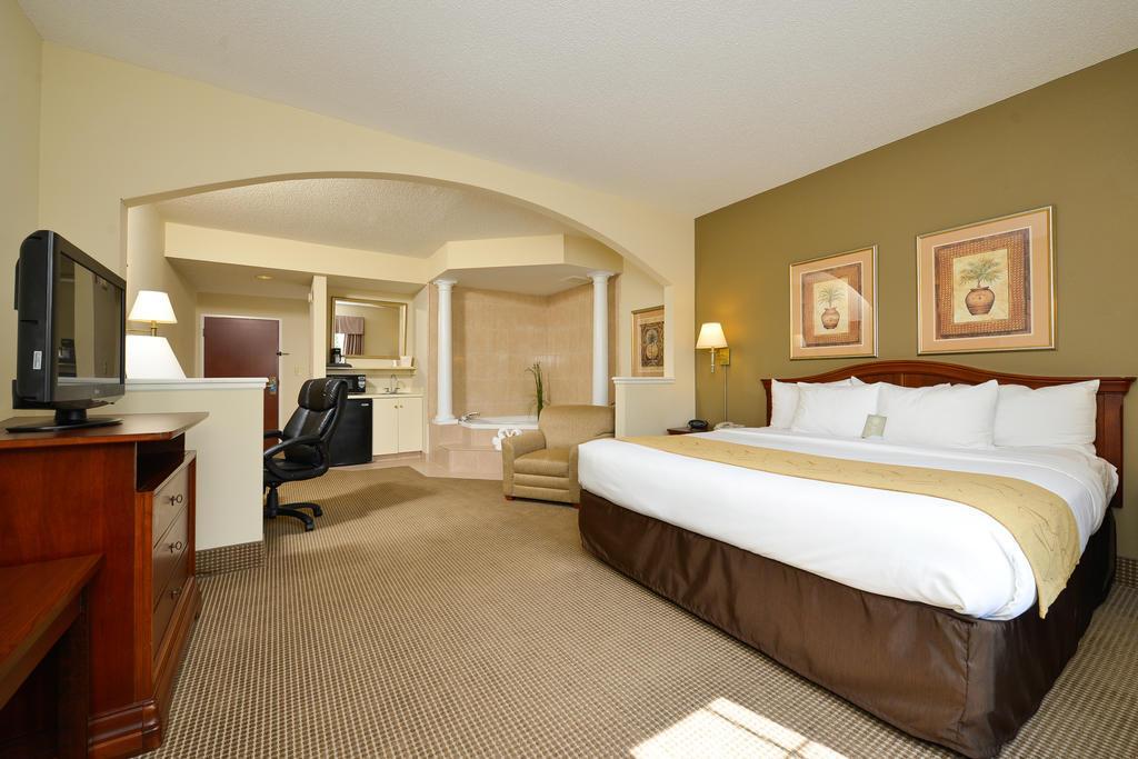 Comfort Suites Myrtle Beach Central Eksteriør billede